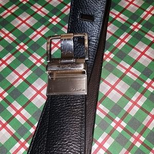 Reversible belt